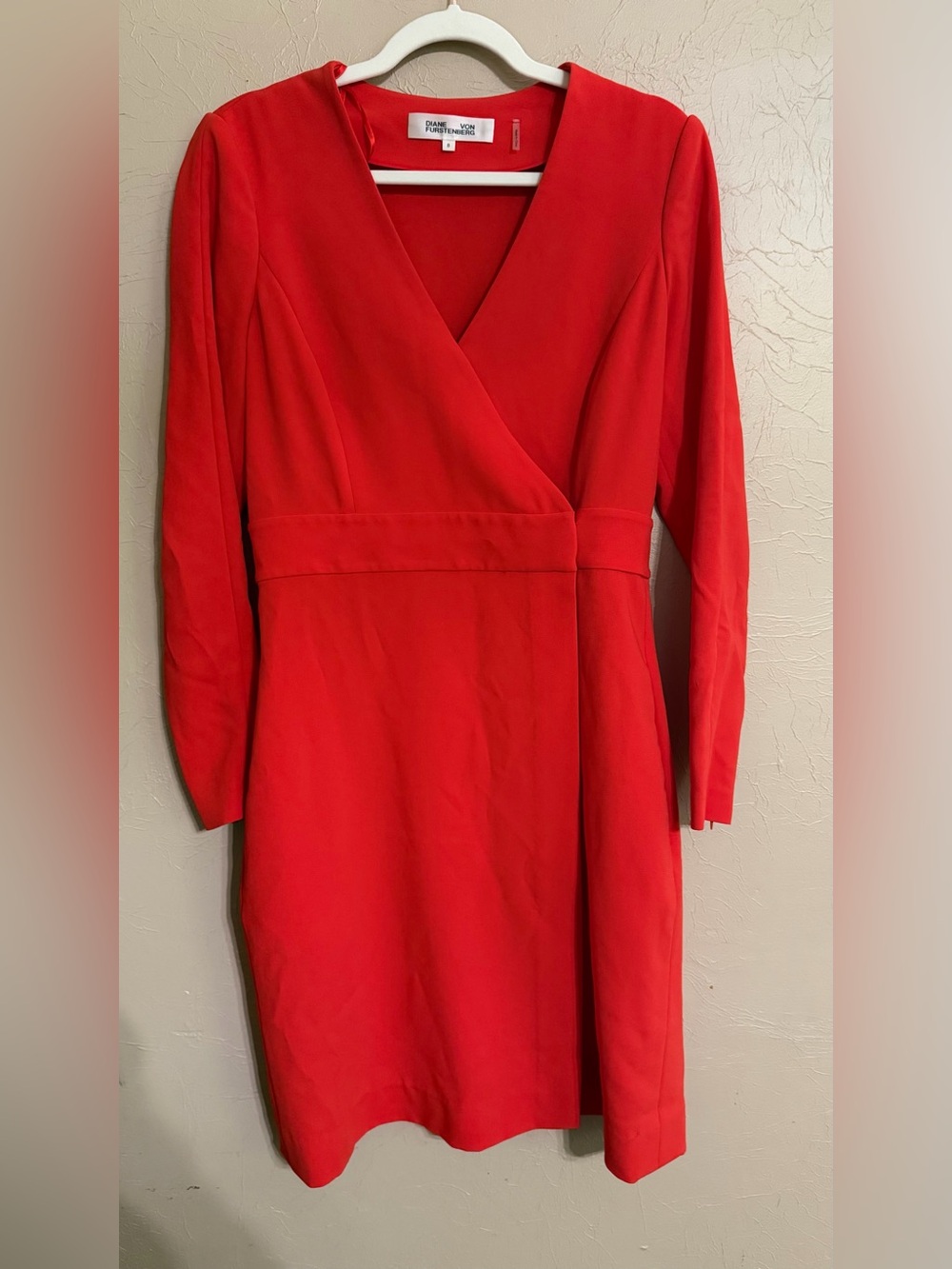 EUC Diane von Furstenberg V-Neck Faux-Wrap Sheath Dress
